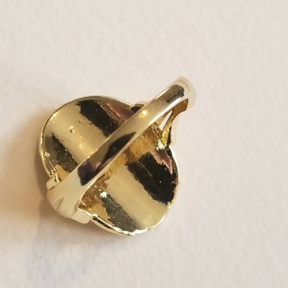 Bundled - Bird ring size 7.75 gold tone metal  7 3/4 Victorian revival style - Picture 5 of 9